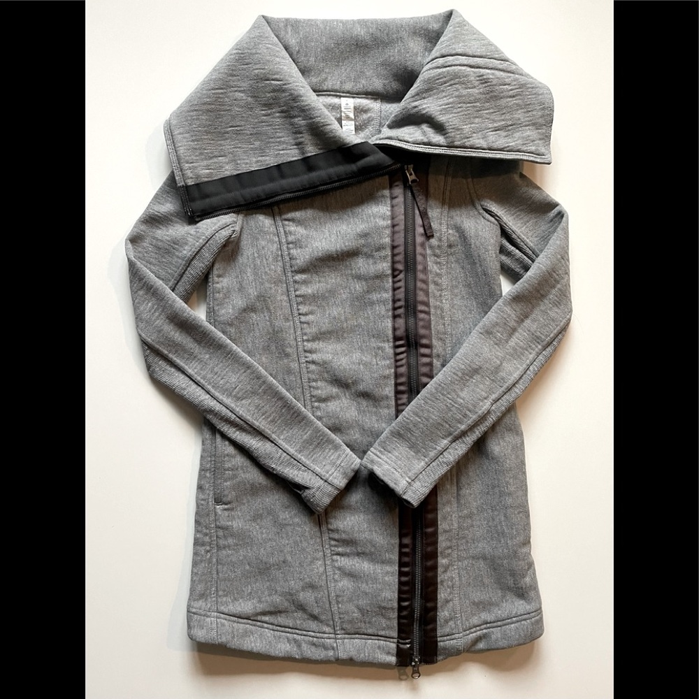 ⭐️Host Pick⭐️ Lululemon Virasana Blanket Wrap Coat Jacket